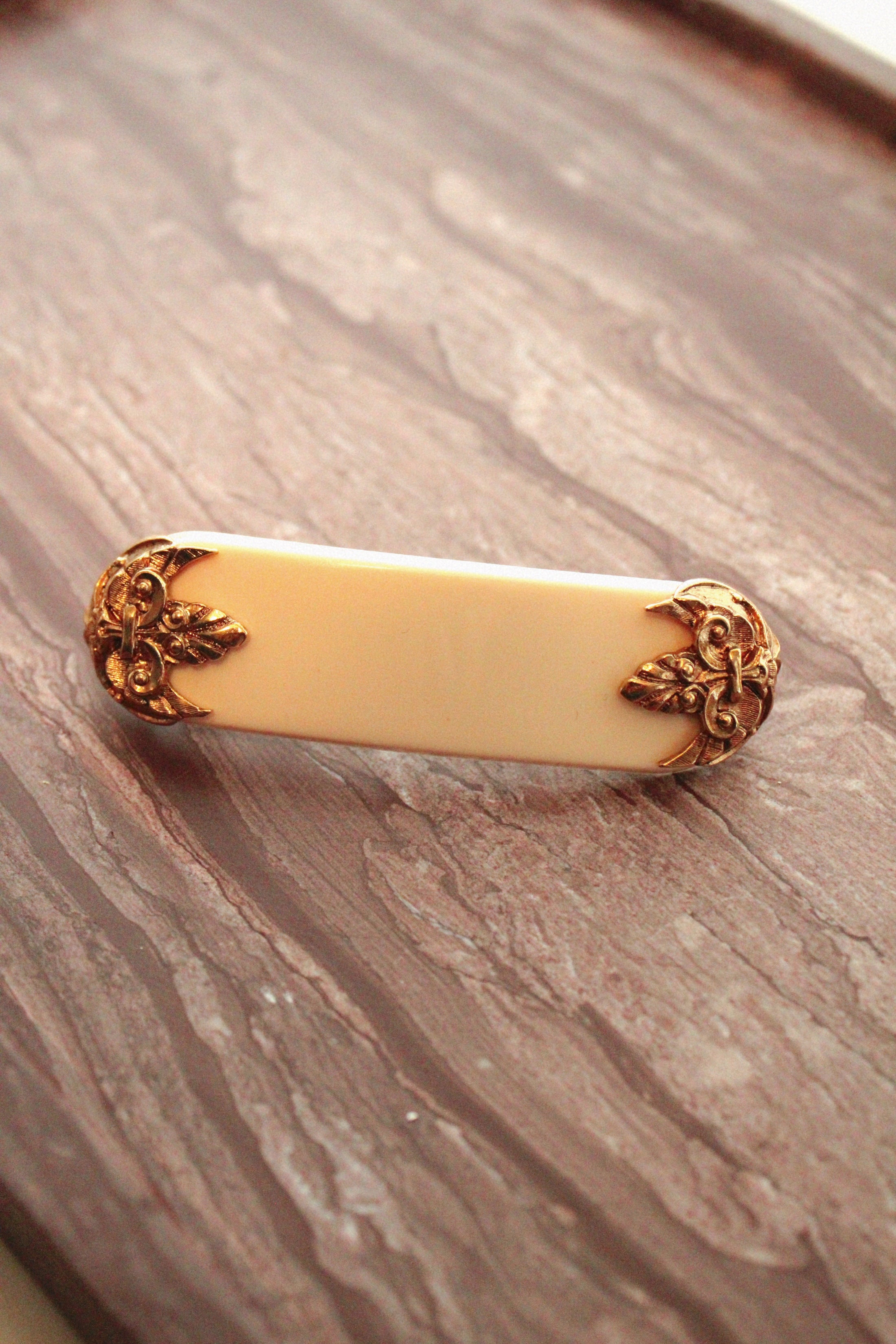 The Empress Barrette