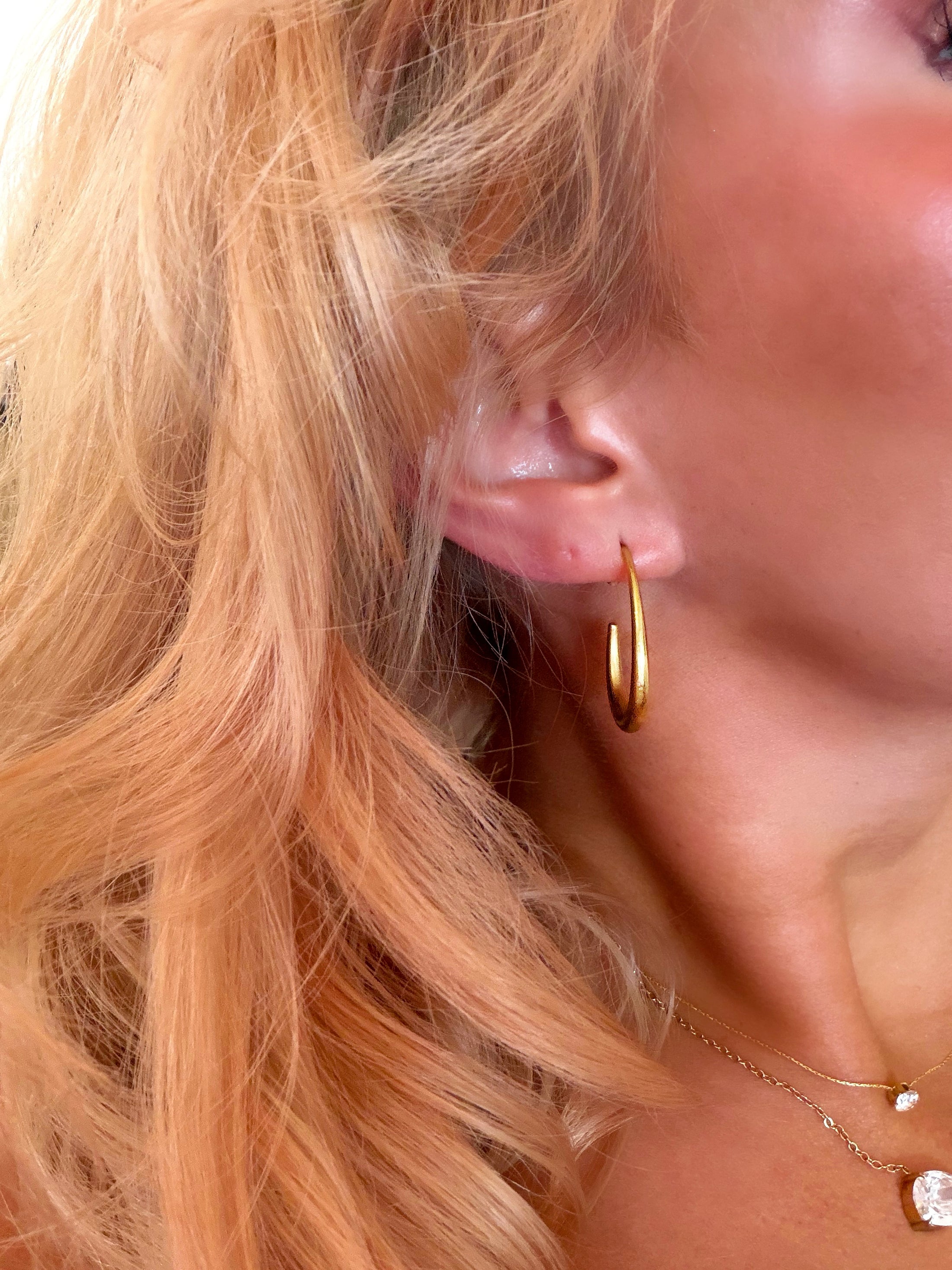 The Claudia ’90s Hoops
