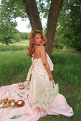 Load image into Gallery viewer, Cream Tea Blossoms Top
