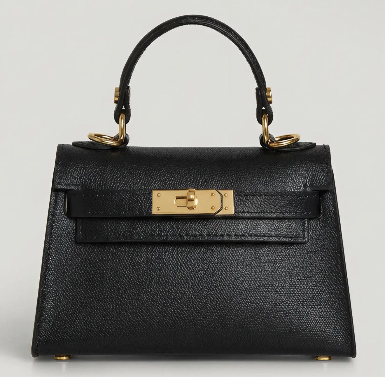The Janáe Mini Bag - Noir Preorder 8.31