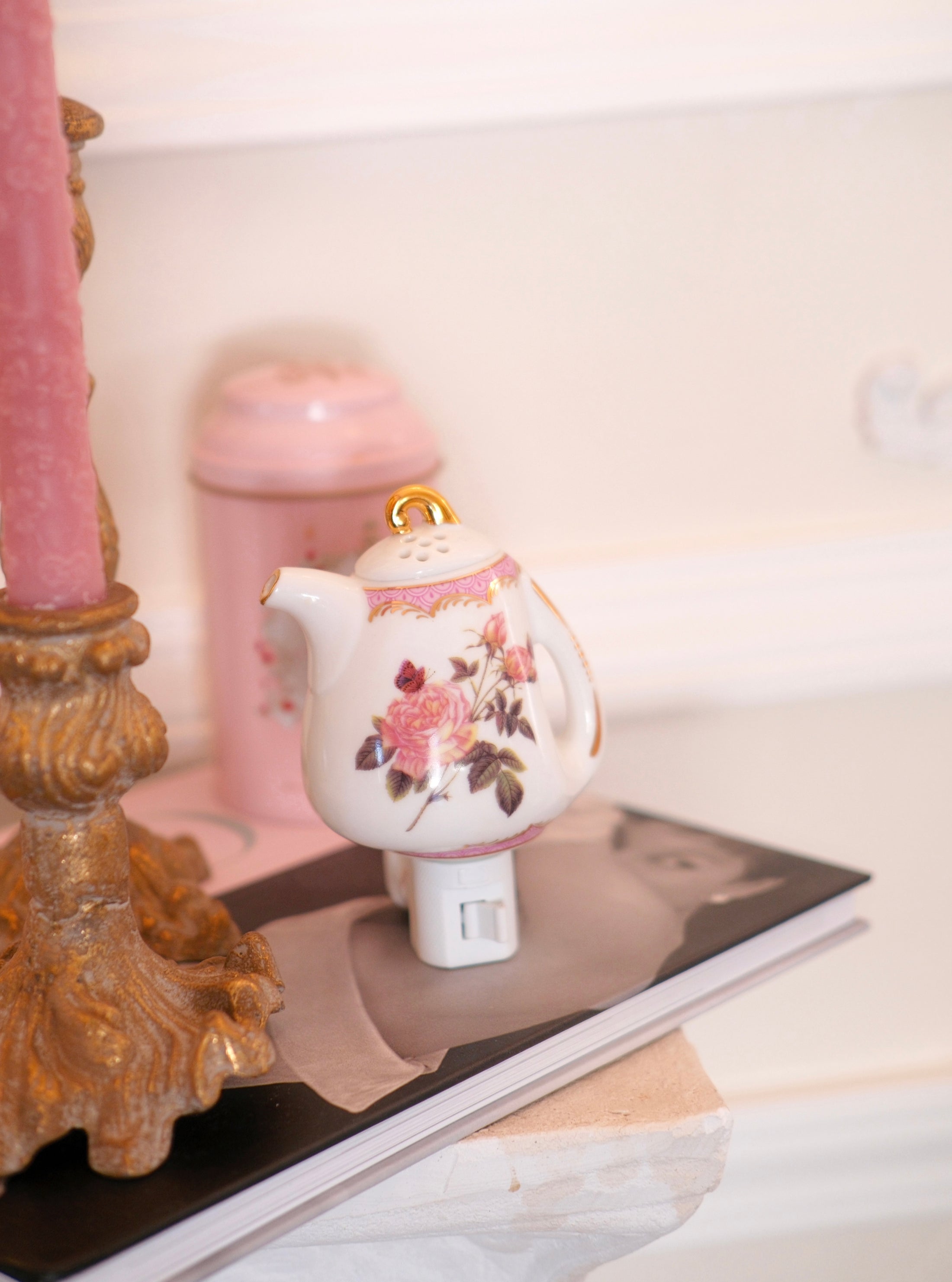 The Vintage Rose Teapot Nightlight
