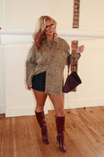 Load image into Gallery viewer, New York Minute Jacket
