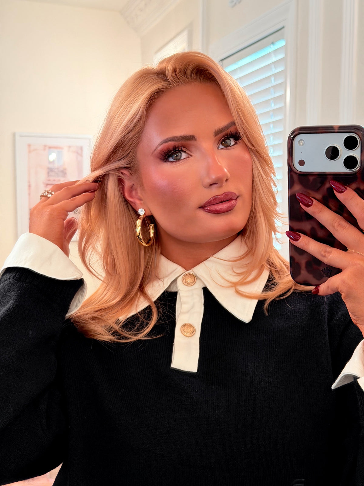 The Isadora Sculpted Hoops
