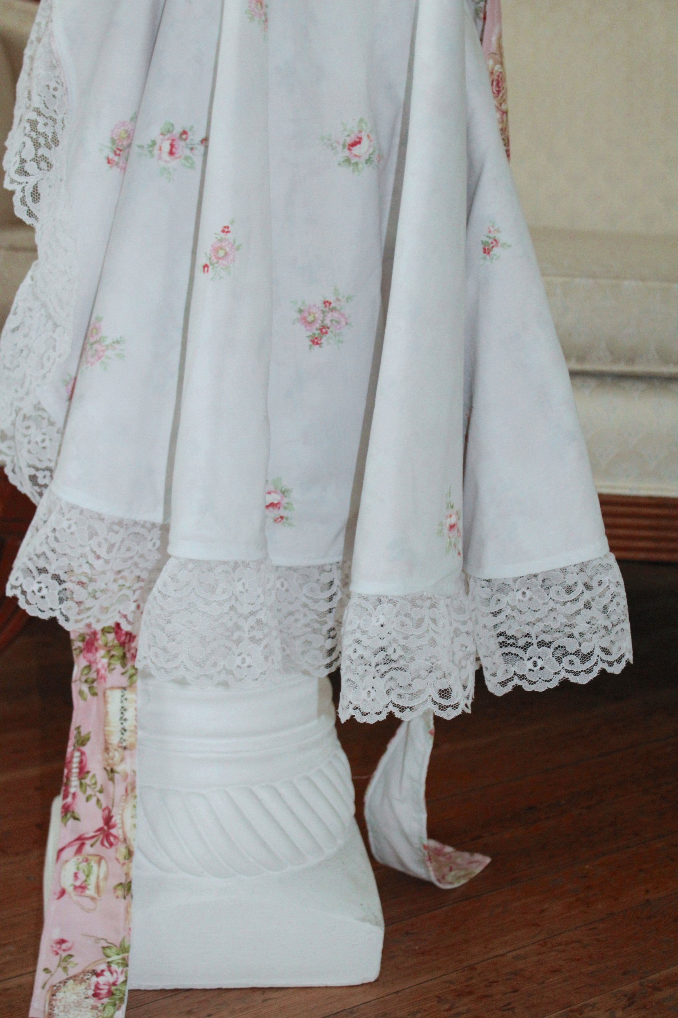 Antoinette’s Parlor Vintage Apron