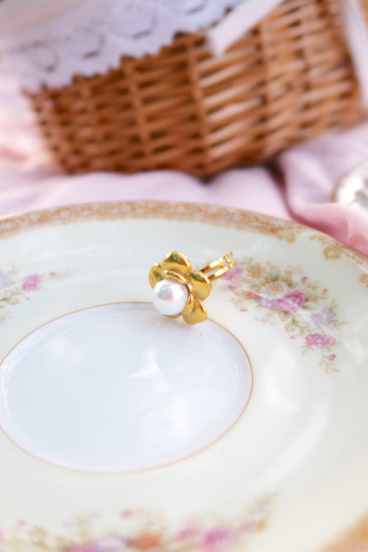 Pearl Poppy Ring