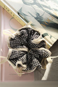 Load image into Gallery viewer, The Hampstead Créme Scrunchie
