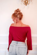 Load image into Gallery viewer, The Silhouette Top - Wine
