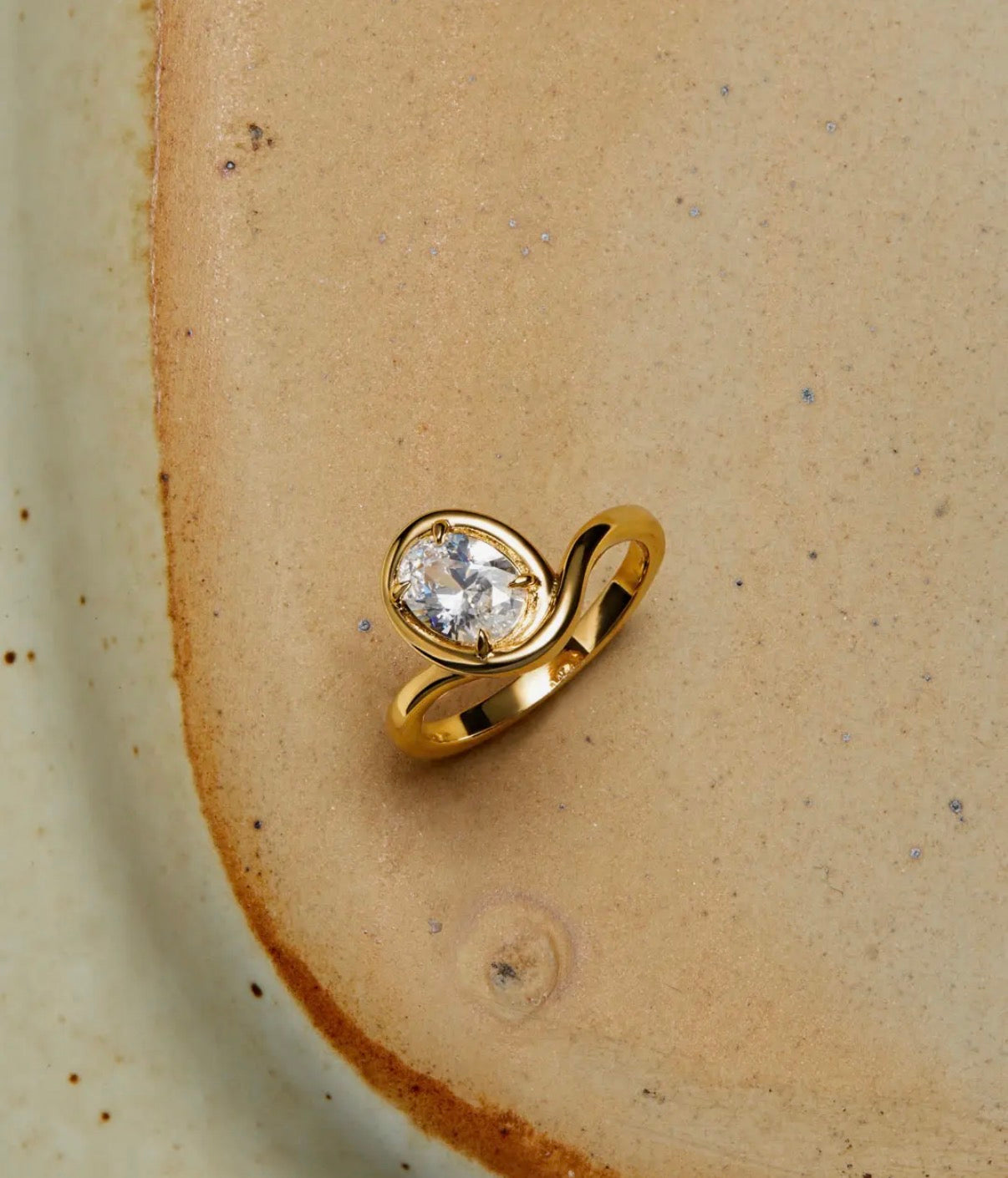 Bianco Nero Statement Ring
