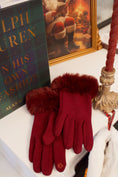 Load image into Gallery viewer, The Fashionista Fur Gloves

