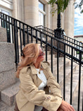 Load image into Gallery viewer, The Claudine Pearl Claw Clip - Midi
